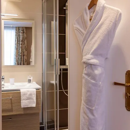 Le Regent Hotel Parigi