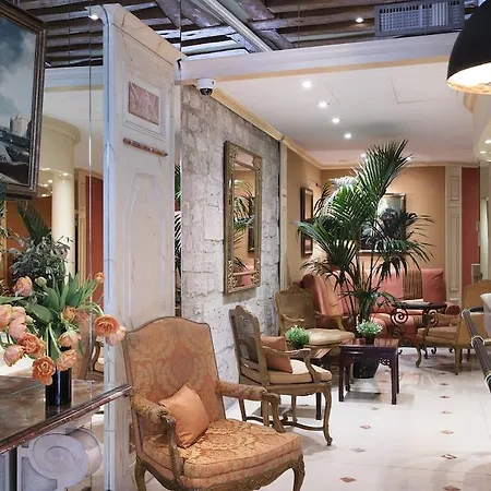 Le Regent Hotel